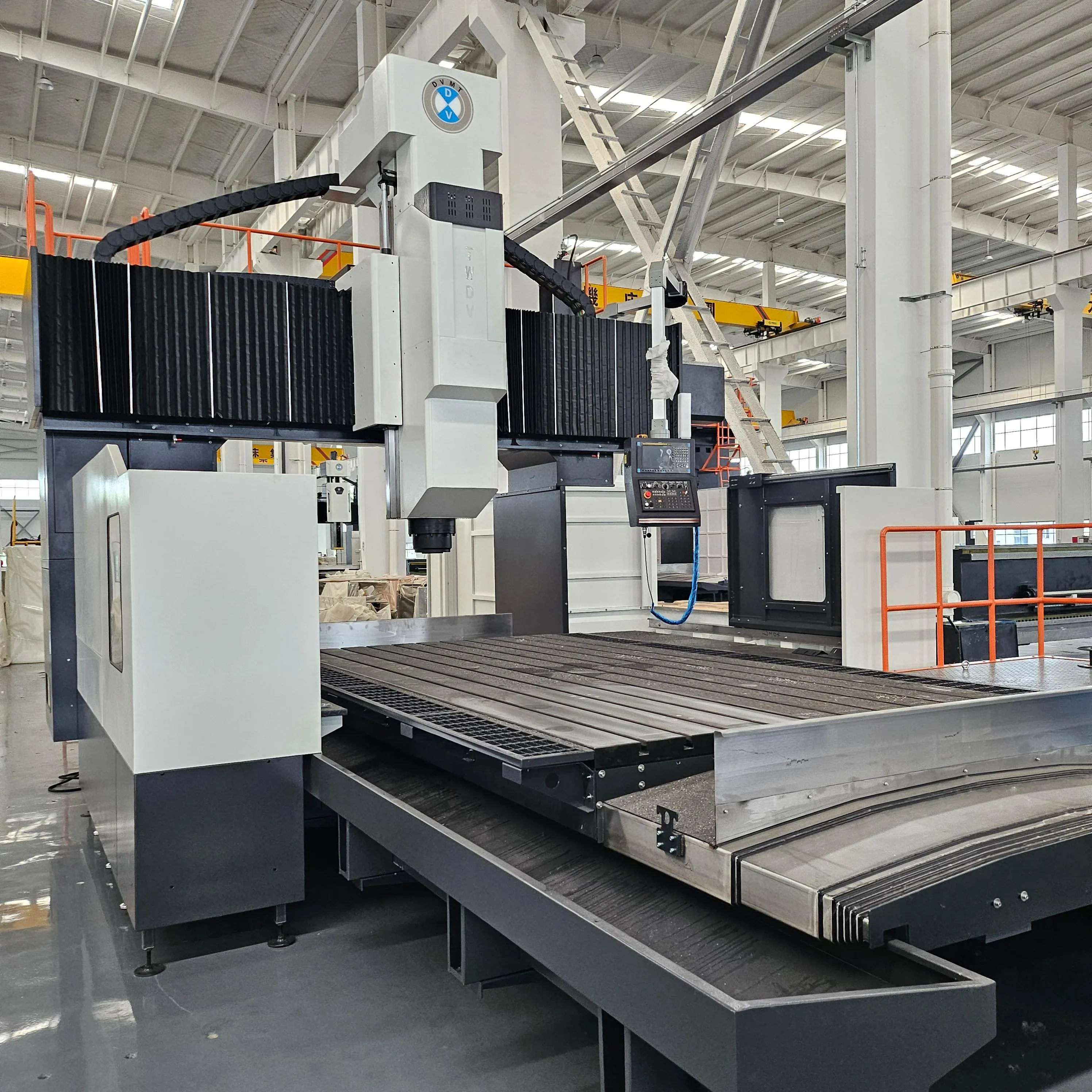 dvf4027 cnc gantry machining center 1 dvf4027 cnc gantry machining center 1